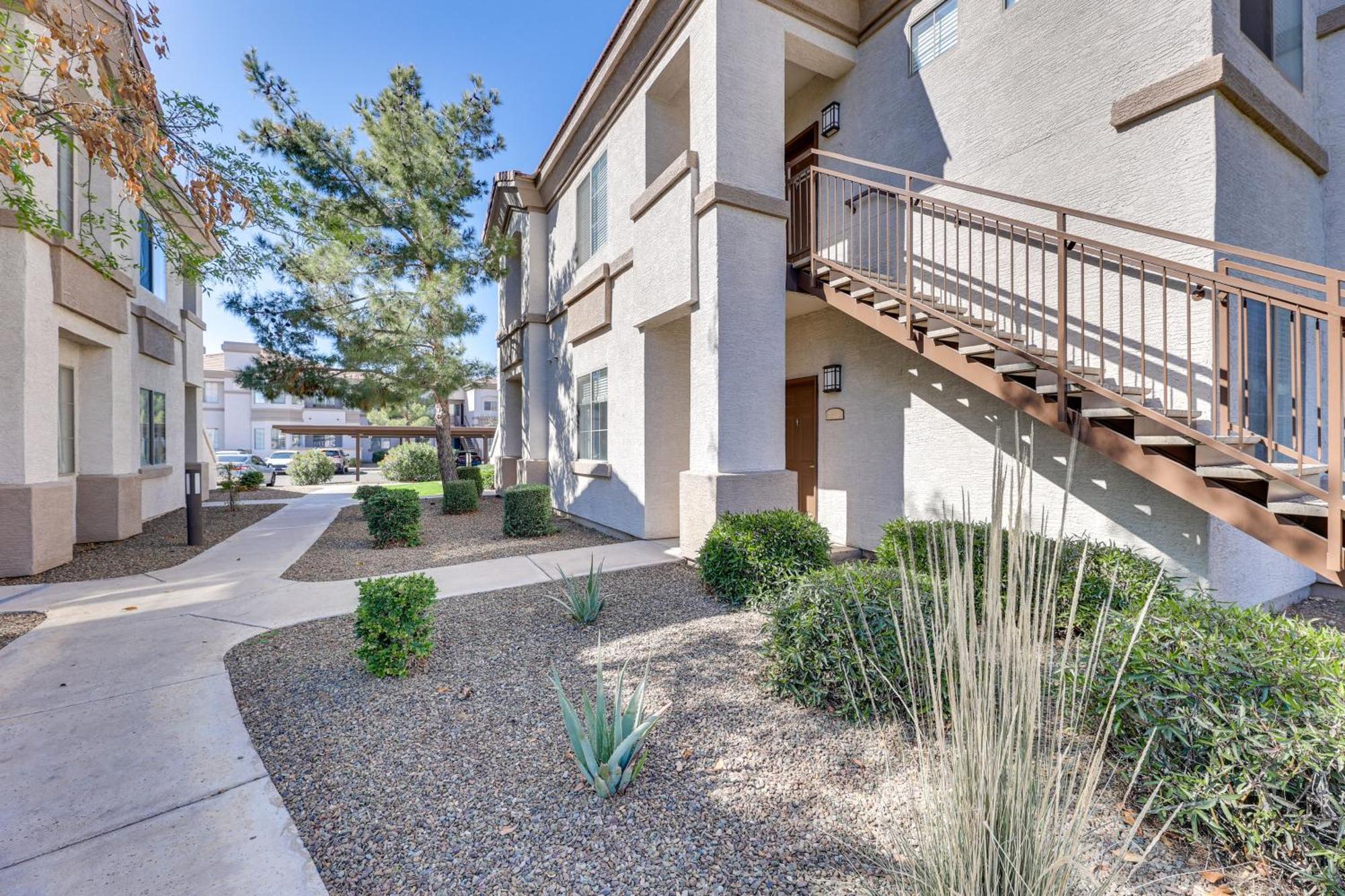 First-Floor Mesa Condo Rental With Pool Access! Eksteriør bilde